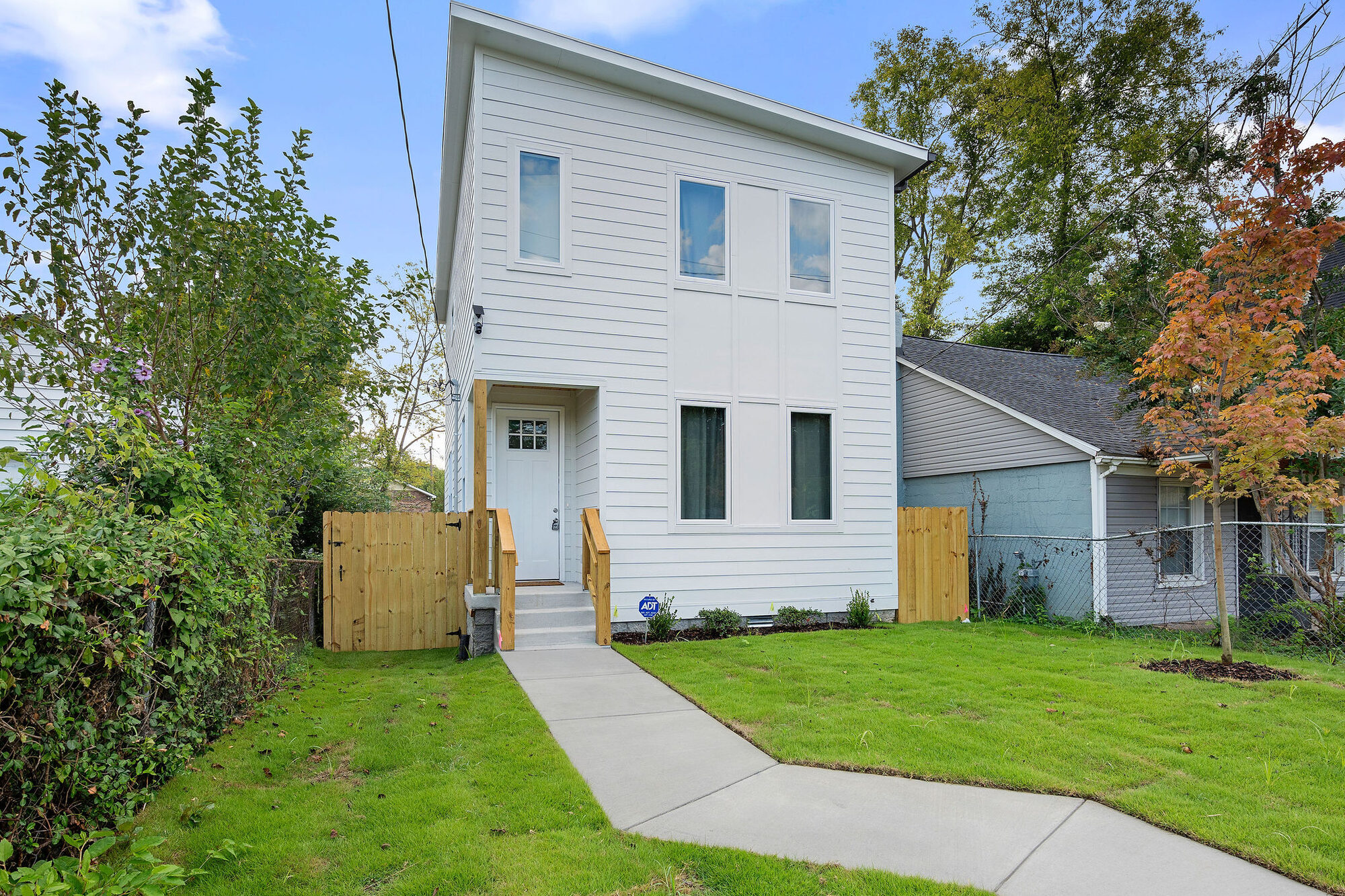 1508 16th Ave N