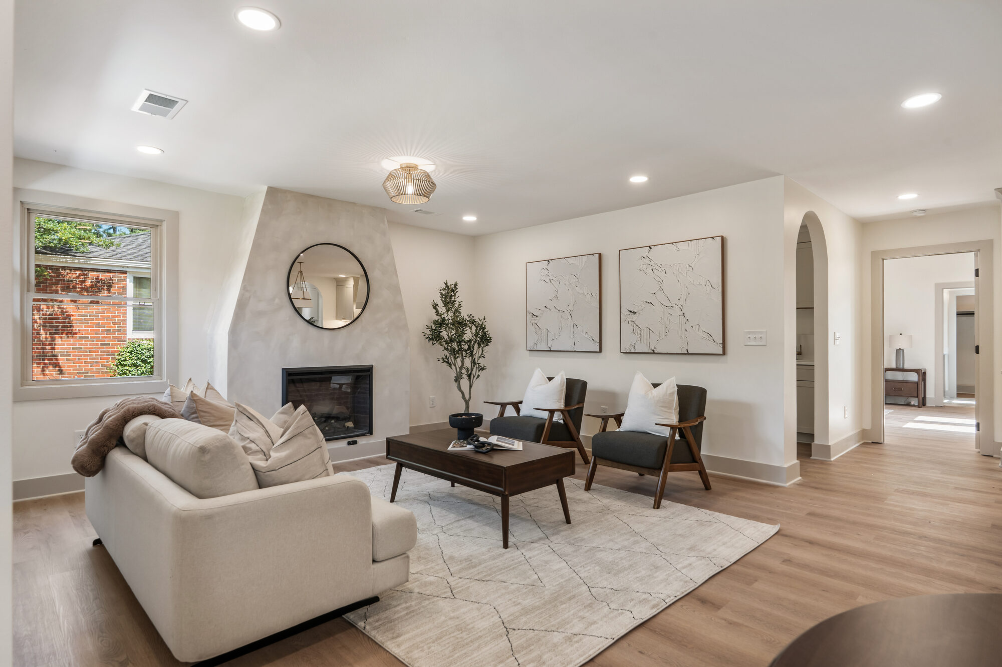 5020 Montclair Drive