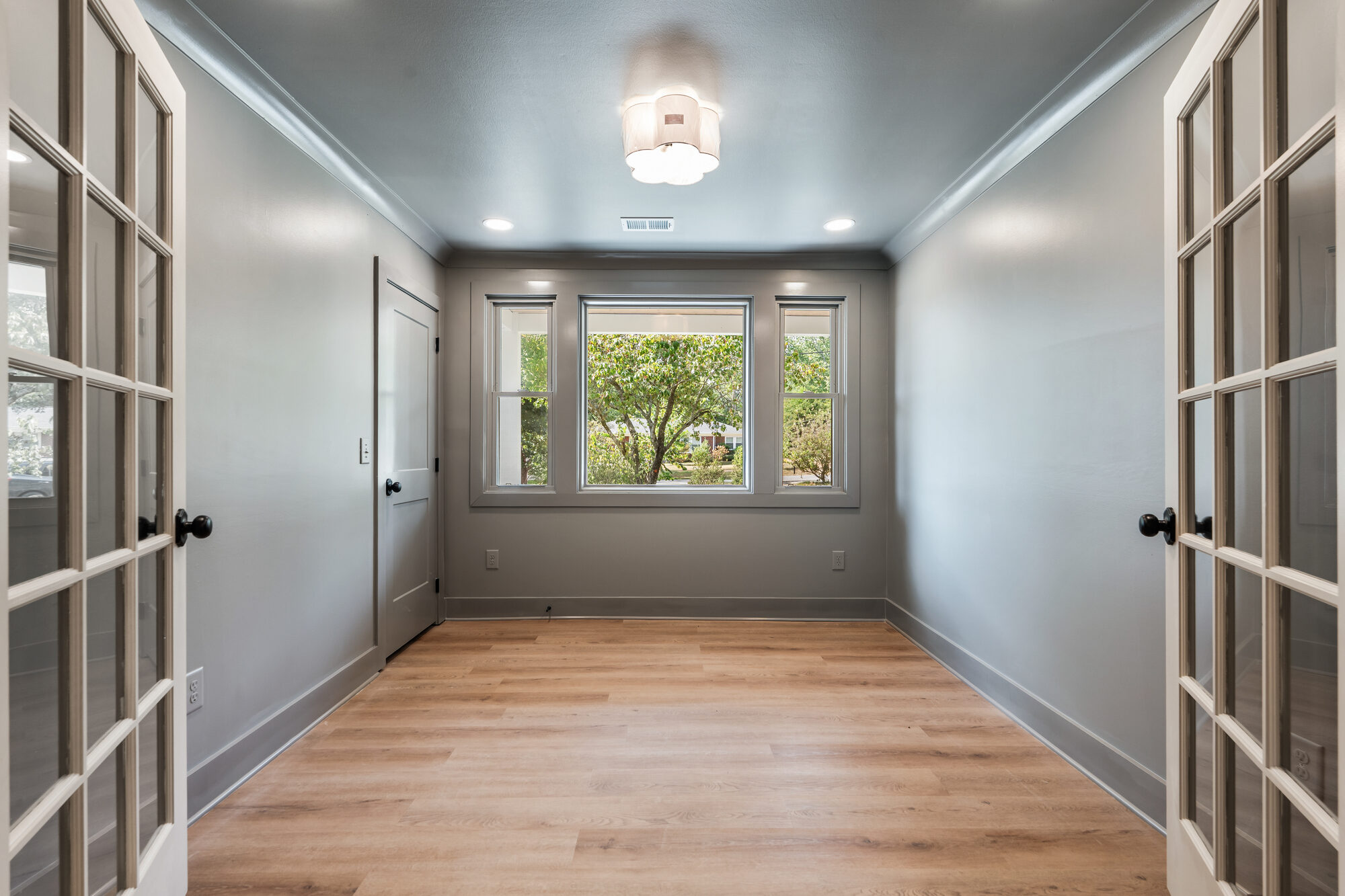5020 Montclair Drive
