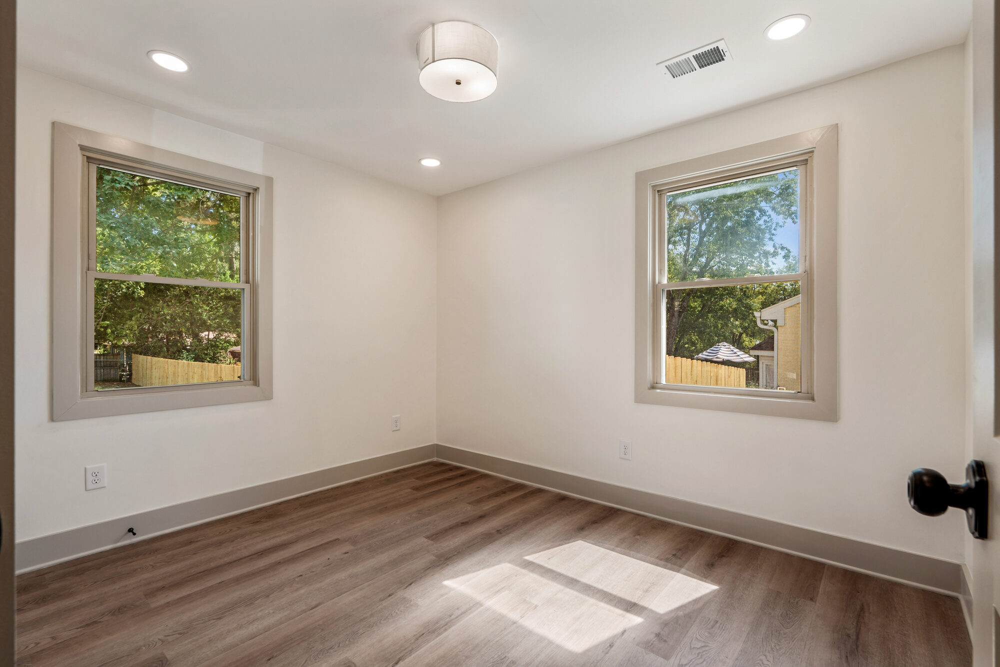 5020 Montclair Drive