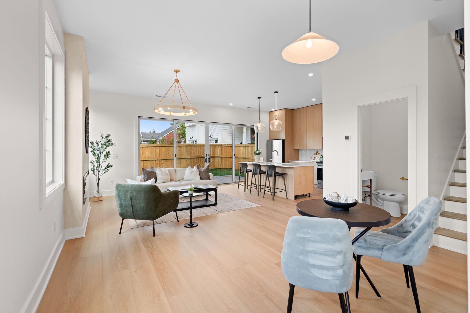 325 Vivelle