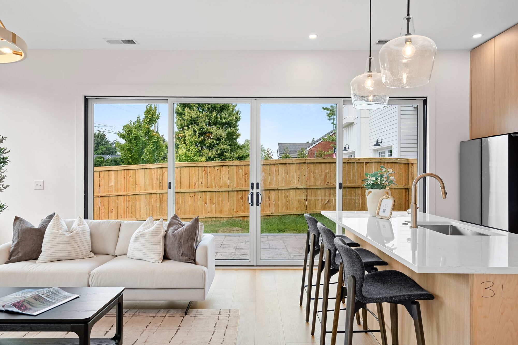 325 Vivelle